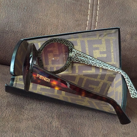 fendi zucca sunglasses